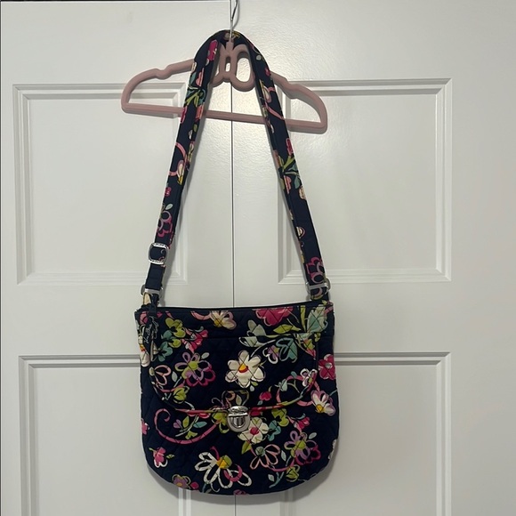 Vera Bradley crossbody bag - Picture 1 of 4